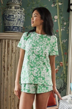 Lake Pima Weekend Shorts Set In Grass Floral -Sleepwear Shop LAKE Spring2023 CHS GiftBoxes Final 2856