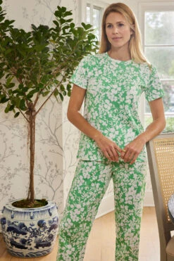 Lake Pima Weekend Bundle In Grass Floral -Sleepwear Shop LAKE Spring2023 CHS WeekendShortLongSet GrassFloral Final 1946