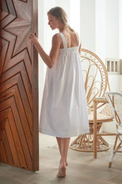 Lake Poplin Caroline Nightgown In White -Sleepwear Shop LAKE Webcrop White PoplinNG Summer23 2389