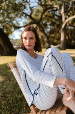 Lake Pima Long-Long Set In Marine 8 Lake Pima Long-Long Set In Marine -Sleepwear Shop LAKE Website WebCrop Evergreen 548