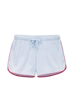 Lake Boxer In Americana